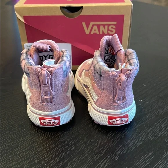 Vans Kids Mauve High-Top Sneakers - Picture 2 of 4
